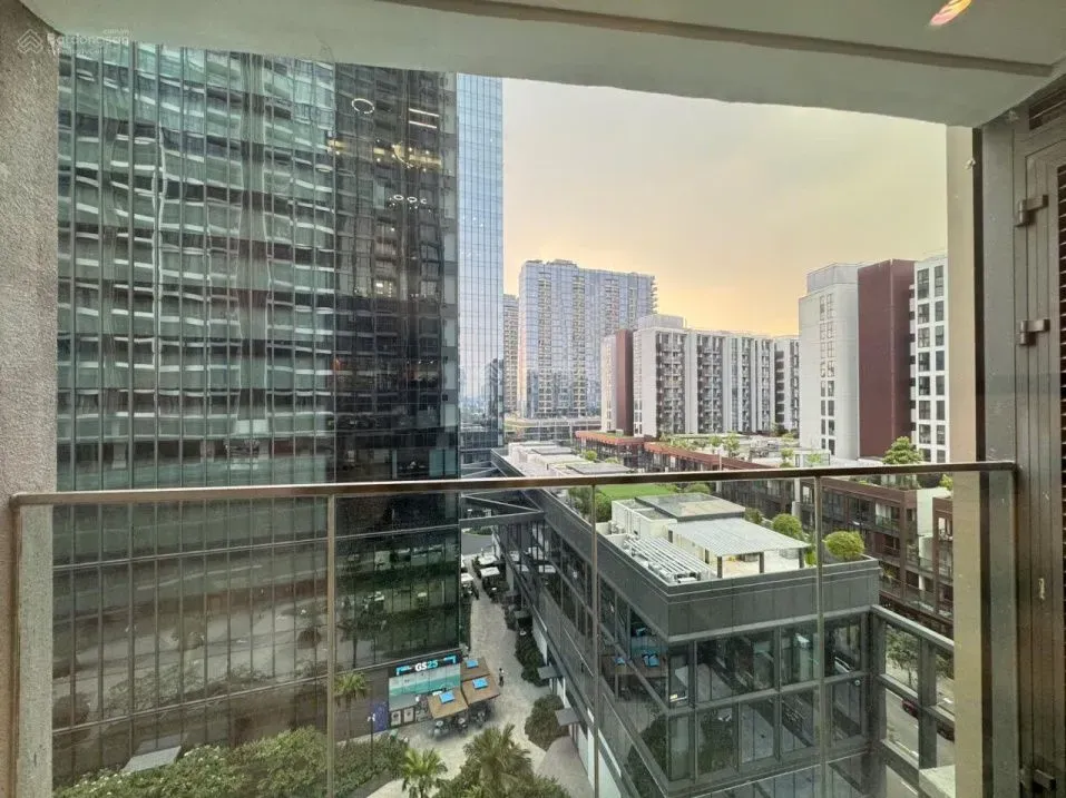 The Crest - Metropole: Cho thuê căn hộ 2PN + 1 Giá 55 triệu - Full nội thất - View nội khu thoáng - Photo 2