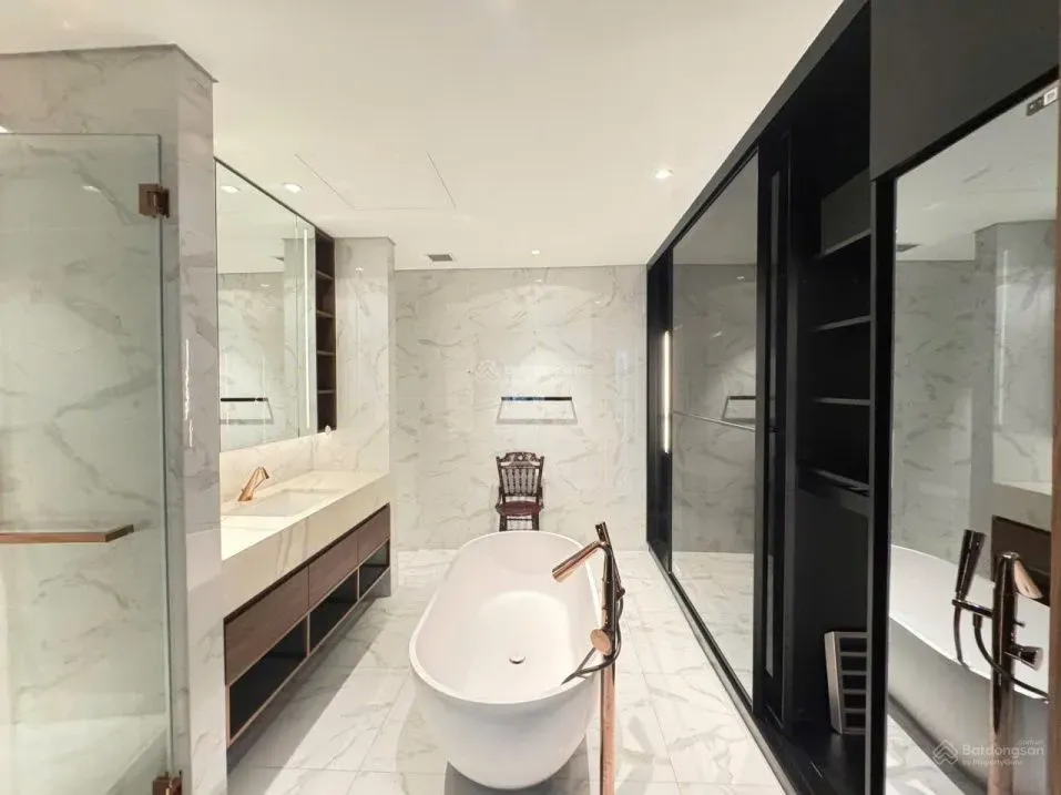 The Crest - Metropole: Cho thuê căn hộ 2PN + 1 Giá 55 triệu - Full nội thất - View nội khu thoáng - Photo 10