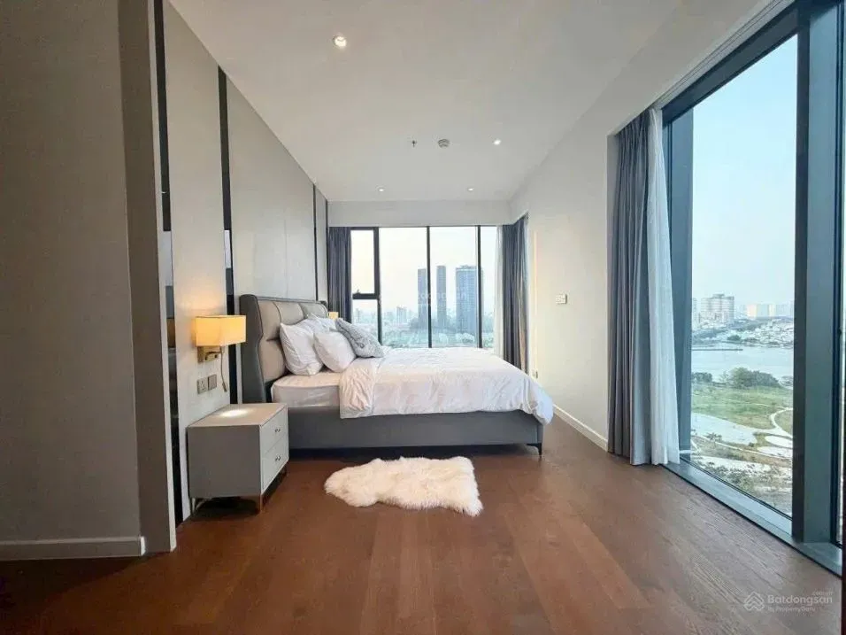 Cho thuê The Crest - Metropole 3 phòng ngủ tầng cao view sông, cầu Bason, view tòa Saigon Marina IFC - Photo 1