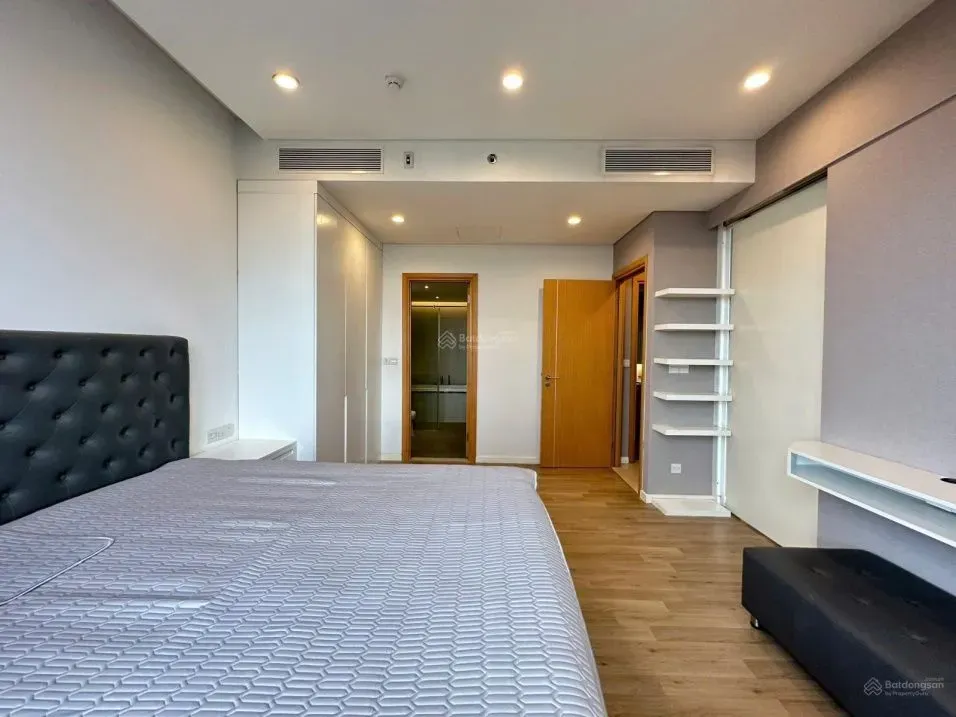 Exclusive 2BR Corner Unit at Sarimi, Fully Furnished, $28 Million/Month - Photo 10