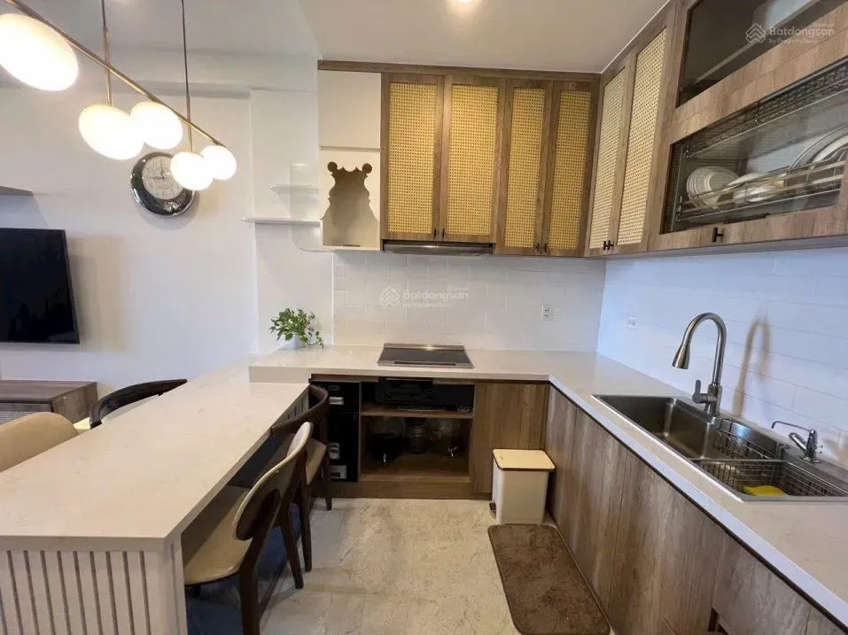For Rent: 2-Bedroom Apartment at The Sun Avenue - Fully Furnished, Beautiful, Vacant and Ready - Photo 2
