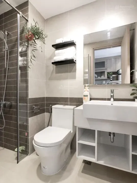 1-Bedroom 1-Bathroom Apartment for Rent at River Gate 35m² with Beautiful View on Ben Van Don - Photo 8