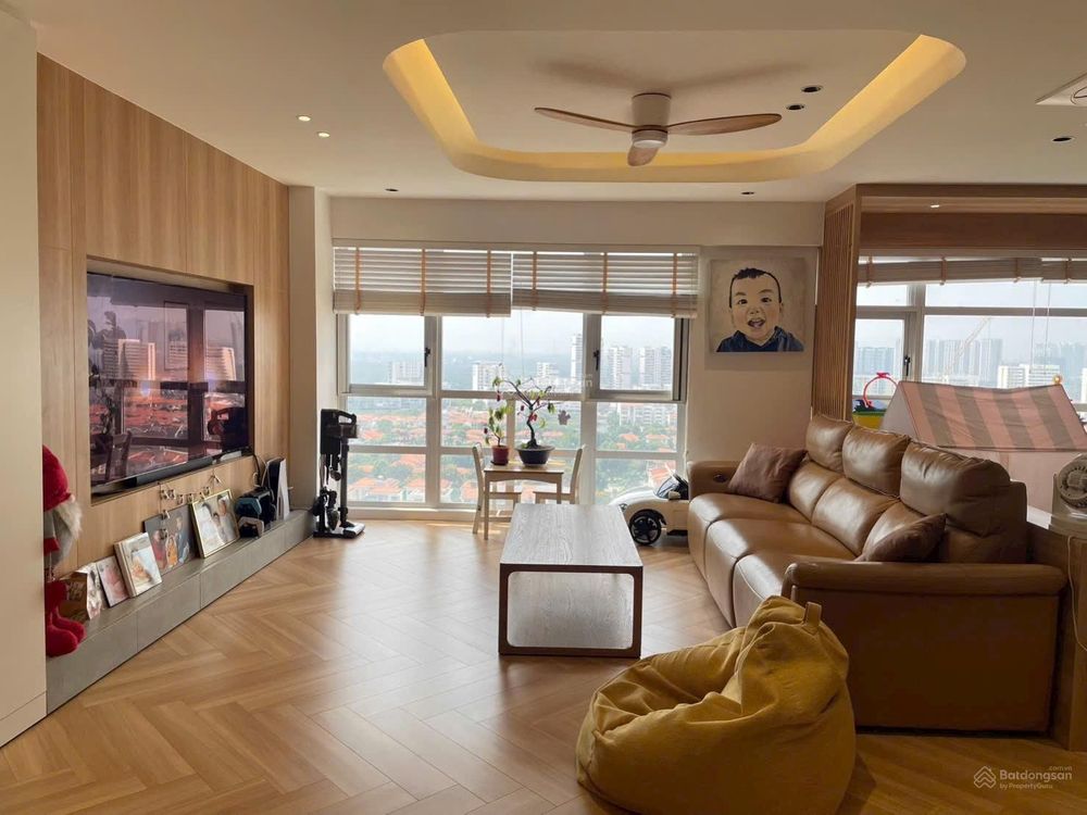 For Rent: The Infiniti Riviera Point 2BR 99m² Brand-New High-End Furniture, 25 Million - Photo 1