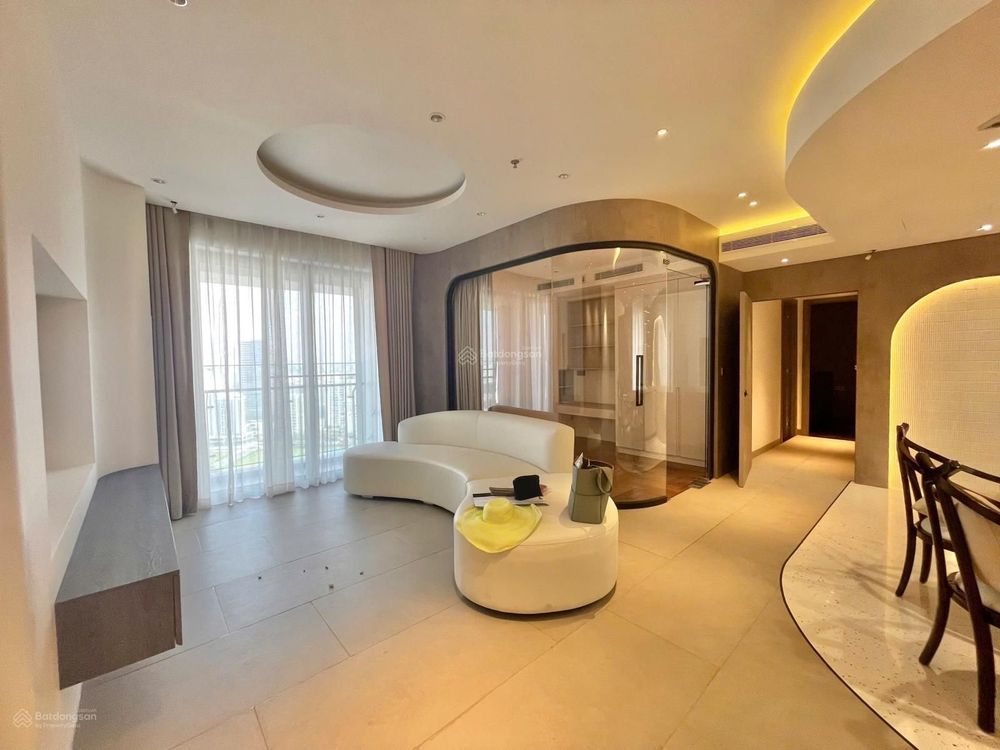 For Rent: Midtown 3BR 131m² Fully Furnished River View with Parking 52 Million - Photo 1