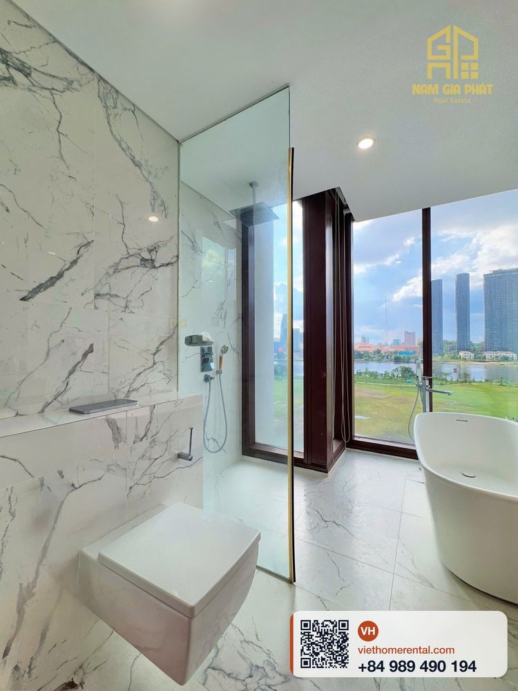 C0611 Metropole Galleria - 4-Bedroom Luxury Furnished Apartment - Photo 5