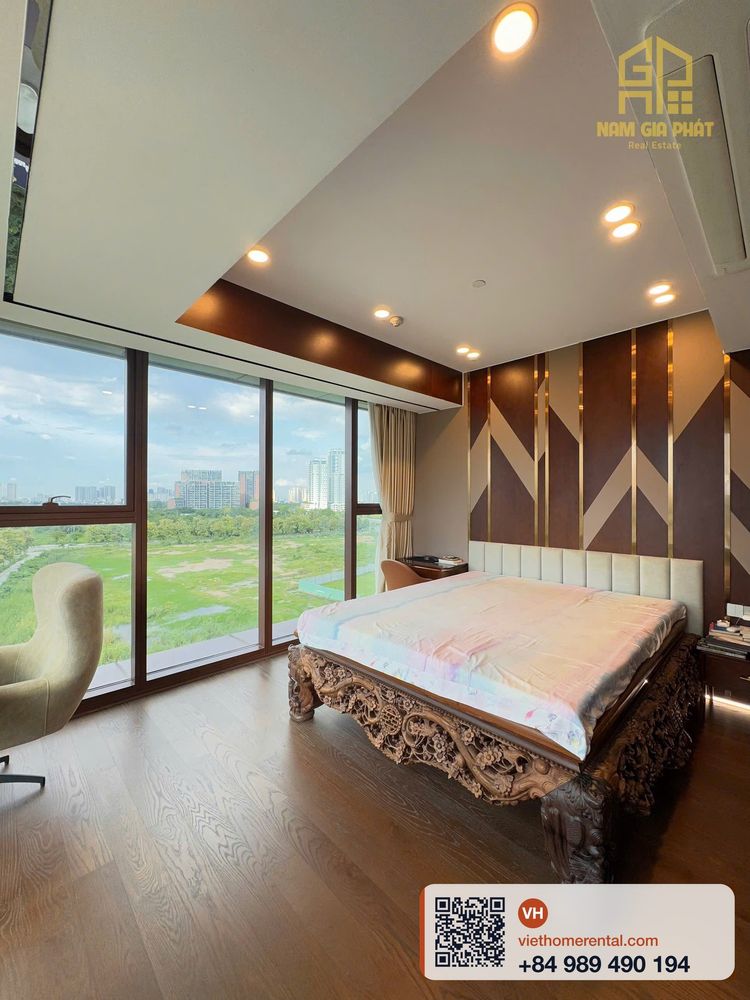 C0611 Metropole Galleria - 4-Bedroom Luxury Furnished Apartment - Photo 7