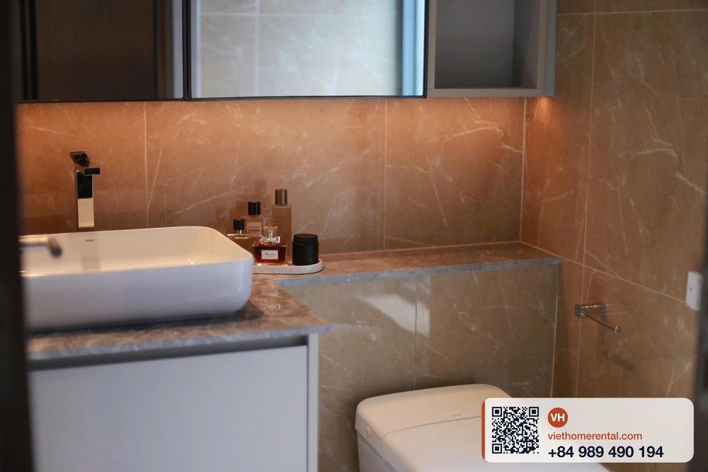 Opera Metropole 2-Bedroom Apartment for Rent in Thu Thiem - Photo 19