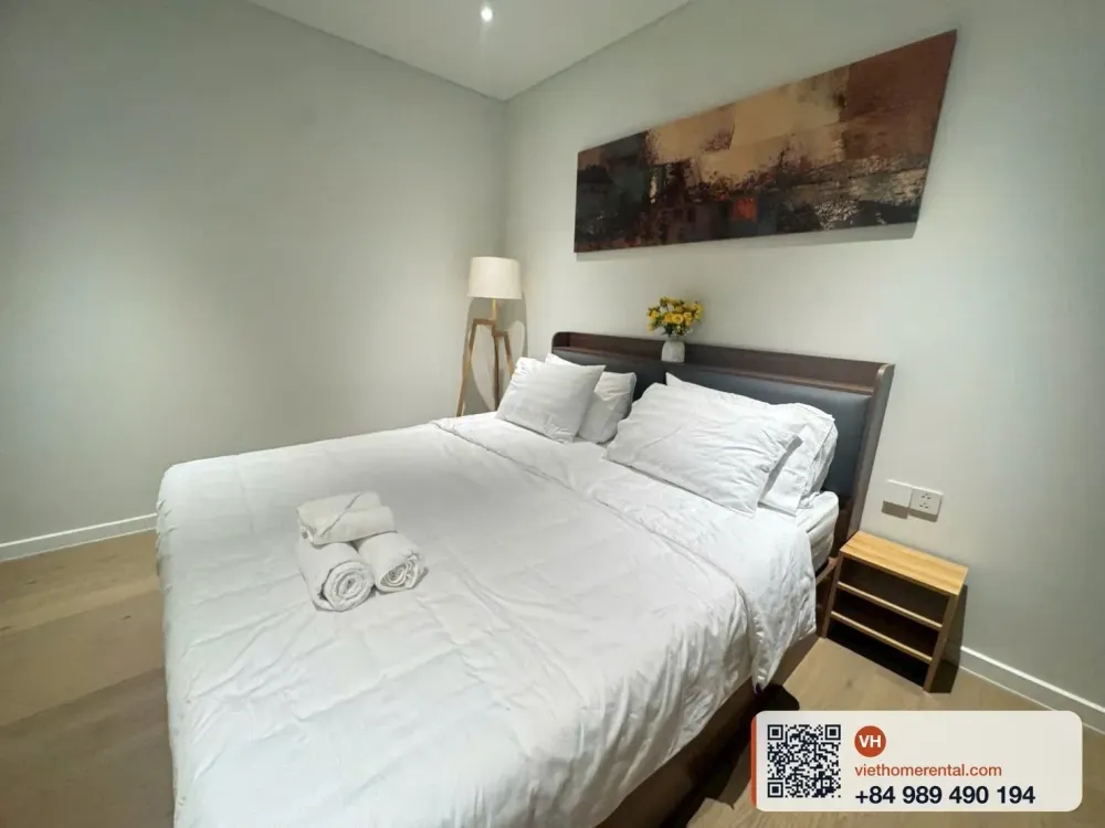 Opera Metropole Q2 3-Bedroom Apartment Rental - 135m2 - Photo 2