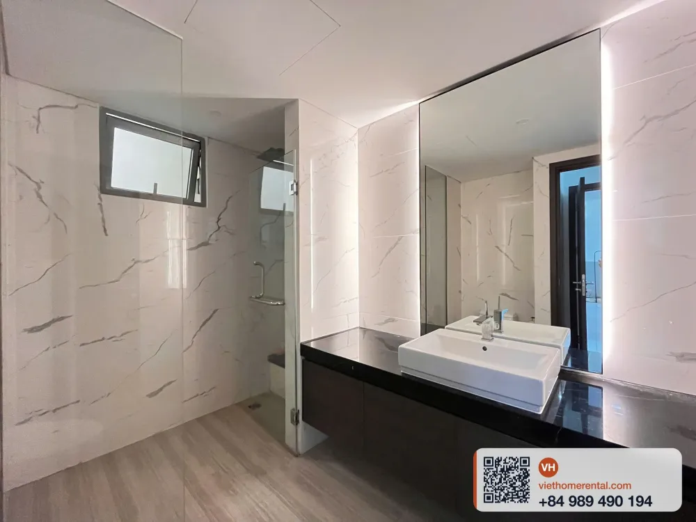 Apartment for Rent at Empire City 2-Bedroom 93 sqm Landmark 81 View - Photo 1