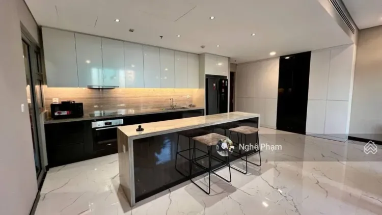 Available Now - 3BR Apartment at Empire City for Immediate Lease - Beautiful Furniture with River View - Photo 4