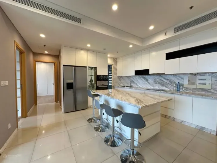 Exclusive 2BR Corner Unit at Sarimi, Fully Furnished, $28 Million/Month - Photo 2