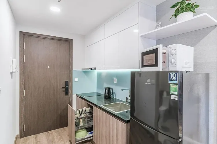 1-Bedroom 1-Bathroom Apartment for Rent at River Gate 35m² with Beautiful View on Ben Van Don - Photo 4