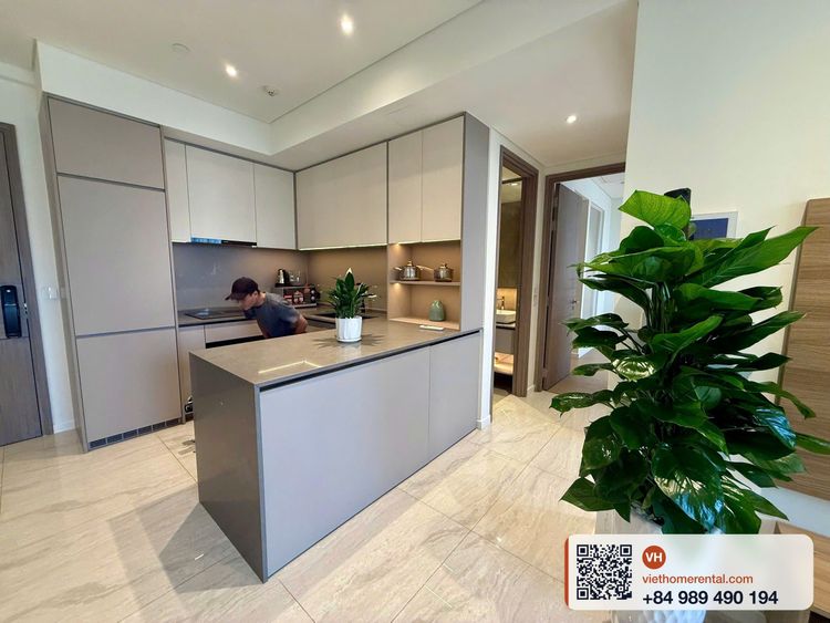 The Opera Metropole Q2 Apartment for Rent - 3 Bedrooms 157m² - Photo 2