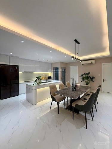 Grand View Apartment for Rent – 3BR 147m² Premium Furniture, Long Balcony, Open View – 30 Million